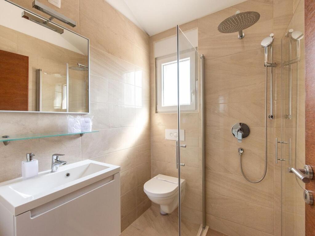 Apartmani Velic Vir Exterior foto